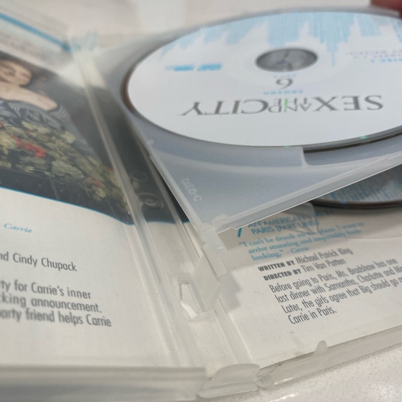 Sex and the City DVDs | Season 1, 2, 4, 5, and 6 part II - Picture 11 of 11